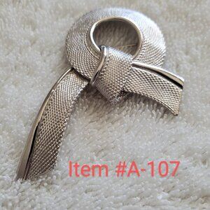 Silver Brooch , wt. 14 grams , item# A-107
